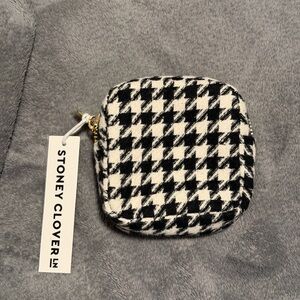 NWT Stoney Clover Lane houndstooth mini pouch